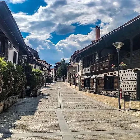 Downtown Luxury * Μπάνσκο